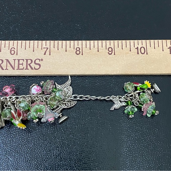 Handmade Spring Themed Flowers Hummingbird Chunky Beaded Fun Bracelet - Picture 12 of 16